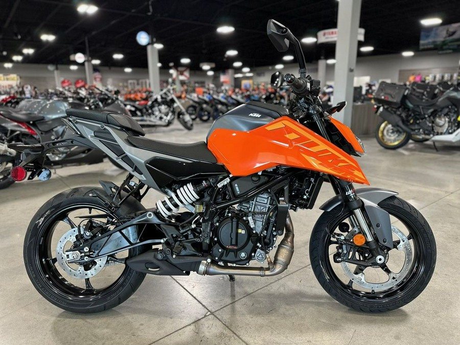 2024 KTM 250 Duke