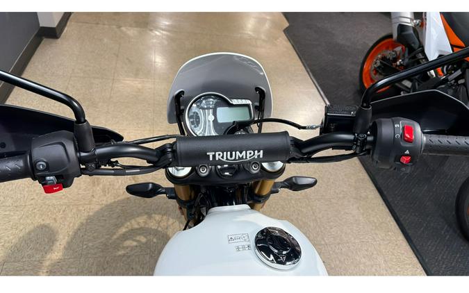 2026 Scrambler 400 XC - Triumph