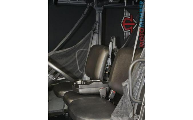 2025 Can-Am Defender MAX DPS HD10