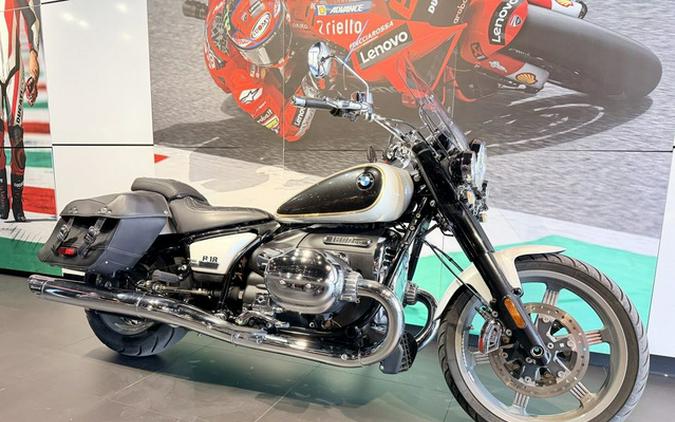 2023 BMW R 18 719 Mineral White Metallic
