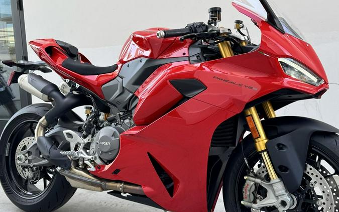 2025 Ducati Panigale V2 S