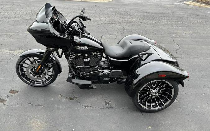 2023 Harley-Davidson Road Glide 3 Trike First Look [5 Fast Facts]