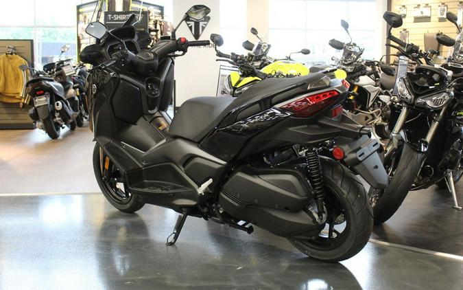 2026 Yamaha XMAX™ Base