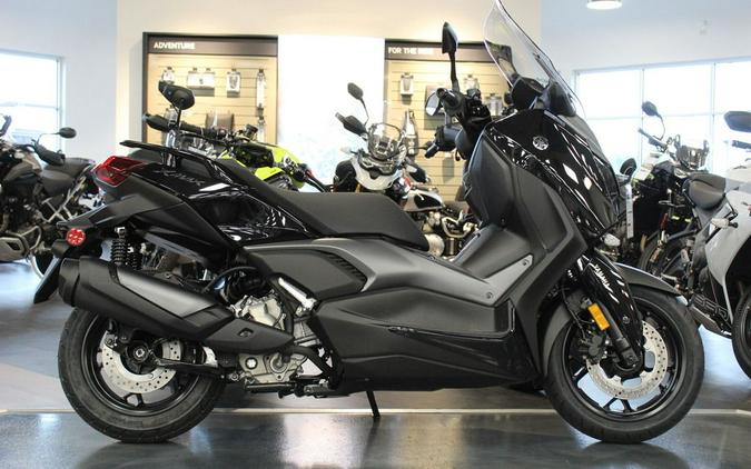2026 Yamaha XMAX™ Base