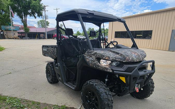 2025 Can-Am Defender XT HD7