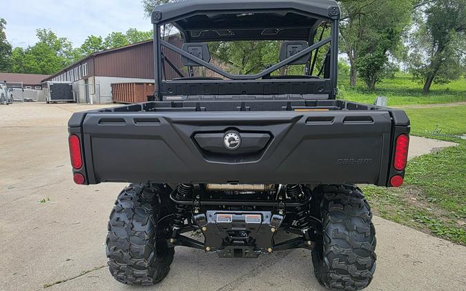 2025 Can-Am Defender XT HD7