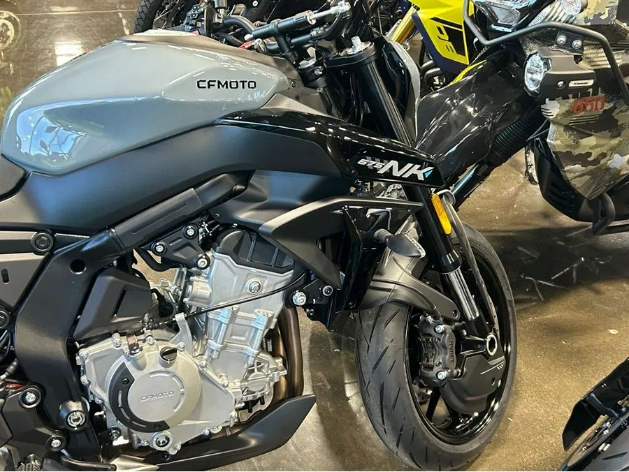 2026 CFMOTO 675NK CF650-11US