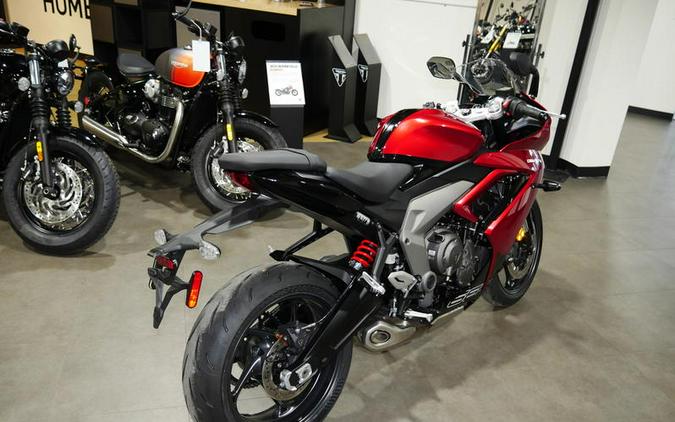 2025 Triumph Daytona 660 Carnival Red/Sapphire Black