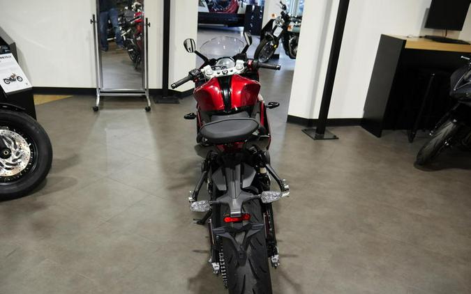 2025 Triumph Daytona 660 Carnival Red/Sapphire Black