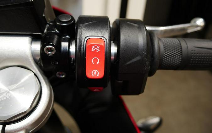 2025 Triumph Daytona 660 Carnival Red/Sapphire Black