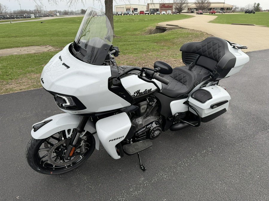 2026 Indian Motorcycle Pursuit® Dark Horse® with 112 and Powerband Audio Package