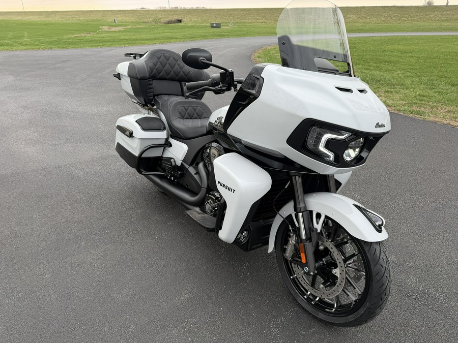 2026 Indian Motorcycle Pursuit® Dark Horse® with 112 and Powerband Audio Package