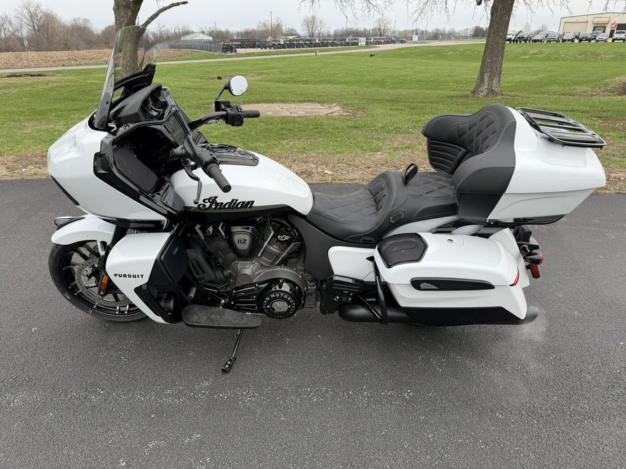 2026 Indian Motorcycle Pursuit® Dark Horse® with 112 and Powerband Audio Package