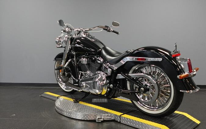 2020 Harley-Davidson Deluxe FLDE