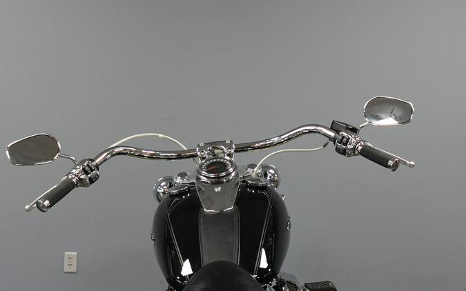 2020 Harley-Davidson Deluxe FLDE