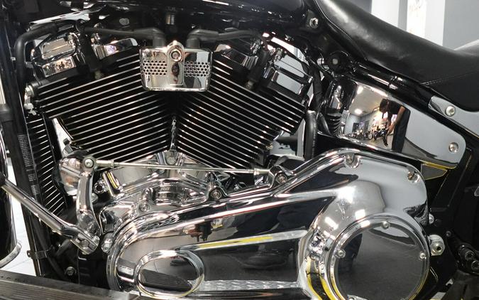 2020 Harley-Davidson Deluxe FLDE