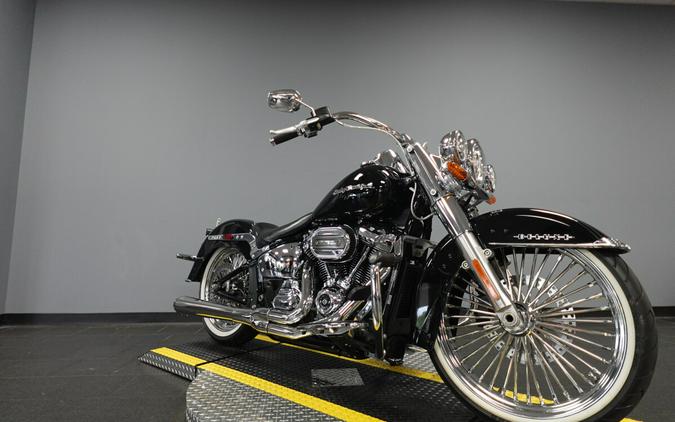 2020 Harley-Davidson Deluxe FLDE
