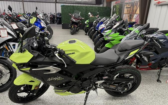 2026 Kawasaki Ninja® 500 ABS