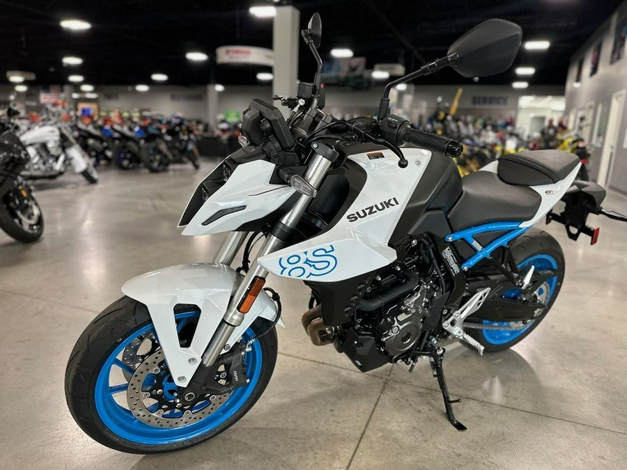 2023 Suzuki GSX-8S