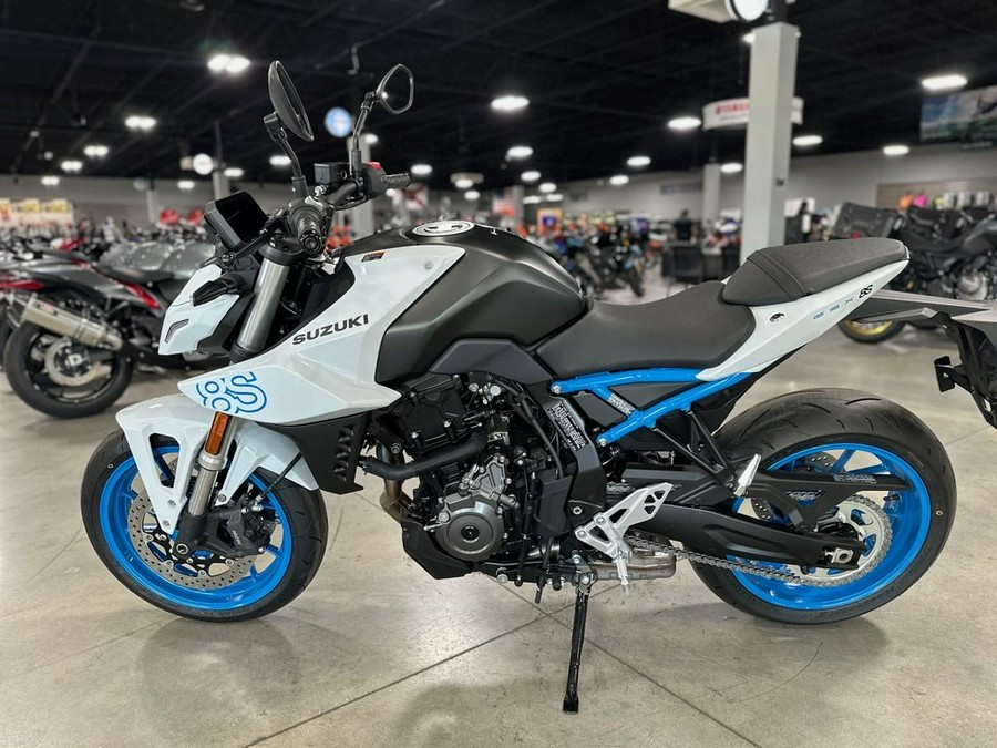 2023 Suzuki GSX-8S