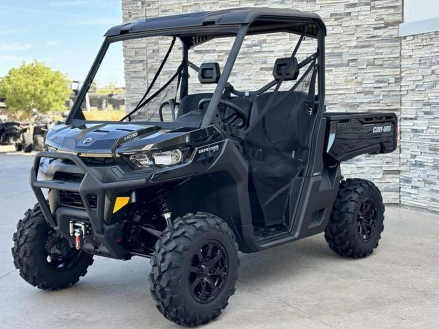 2025 Can-Am® Defender XT HD10