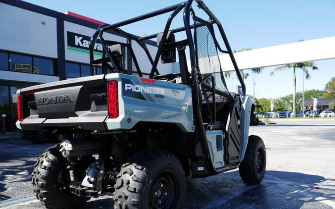 2026 Honda® Pioneer 520