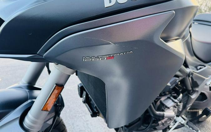 2019 Ducati Multistrada 1260 S Volcano Grey
