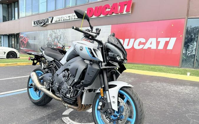 2025 Yamaha MT 10