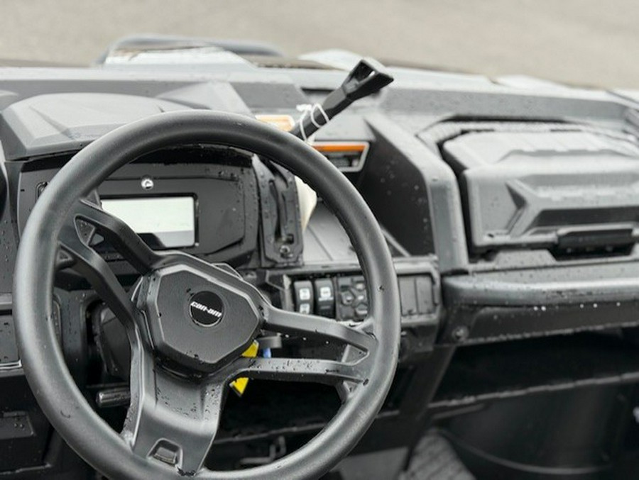 2025 Can-Am DEFENDER XT HD9