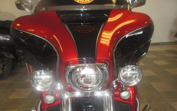 2021 Harley-Davidson® FLHTCUTGSE - CVO™ Tri Glide®