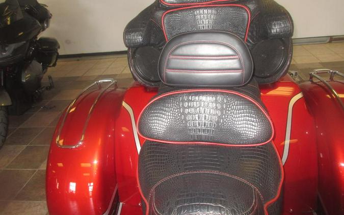 2021 Harley-Davidson® FLHTCUTGSE - CVO™ Tri Glide®