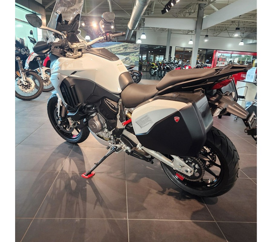 2023 Ducati Multistrada V4S Trav & Rad