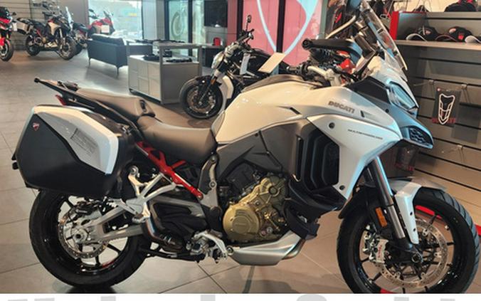 2023 Ducati Multistrada V4S Trav & Rad