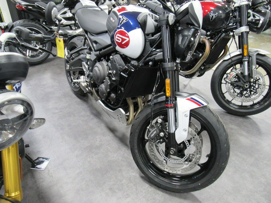 2025 Triumph TRIDENT 660 TRIPLE TRIBUTE 660 ED.