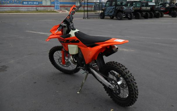 2025 KTM 300 XC