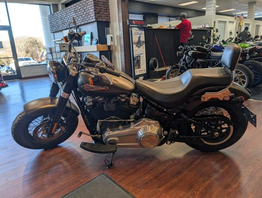 2021 Harley-Davidson® FLSL - Softail Slim®