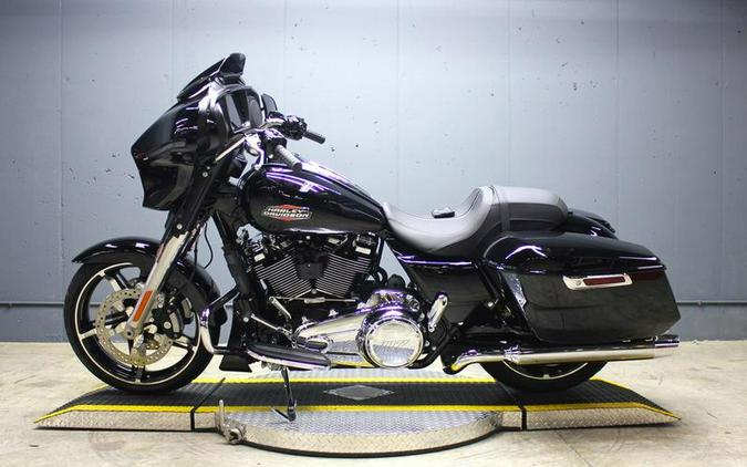 2024 Harley-Davidson® FLHX - Street Glide®