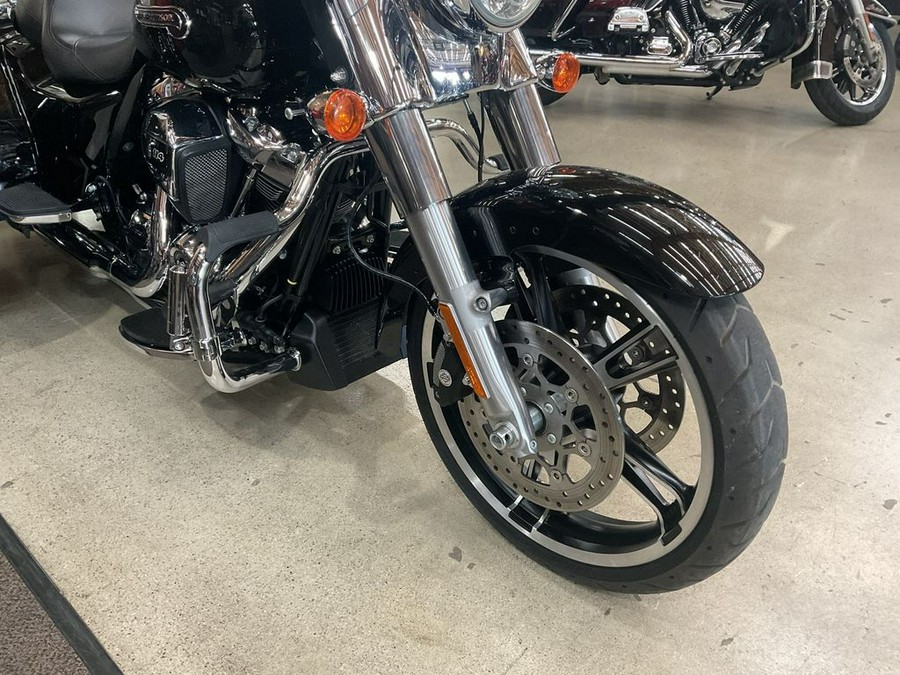 2021 Harley-Davidson® FLRT - Freewheeler®