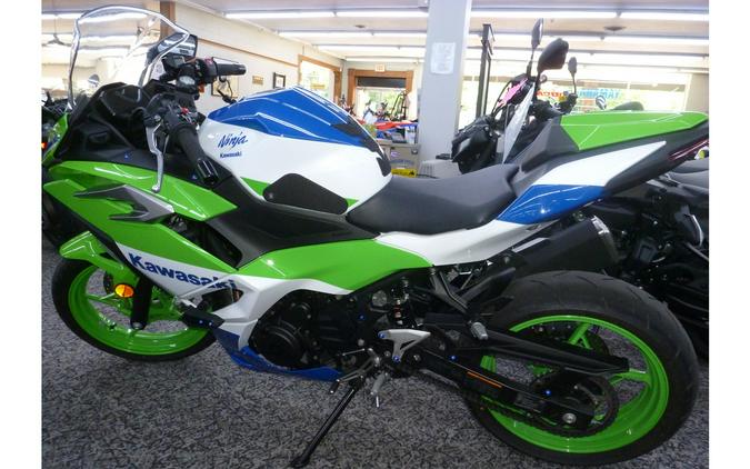 2024 Ninja® 500 SE 40th Anniversary Edition ABS - Kawasaki