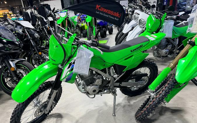 2027 Kawasaki KLX® 140R L