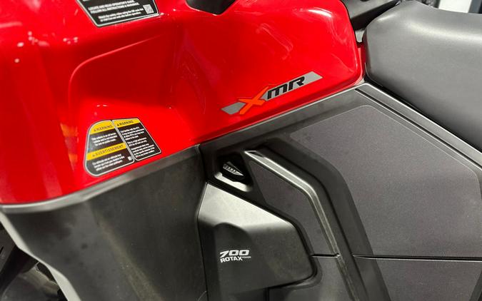 2024 Can-Am® Outlander X mr 700