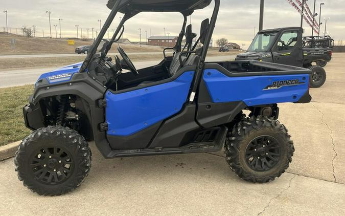 2021 Honda Pioneer 1000 Deluxe