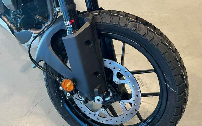 2025 KTM Adventure 390 X