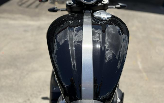 2026 Triumph Rocket 3 Storm R