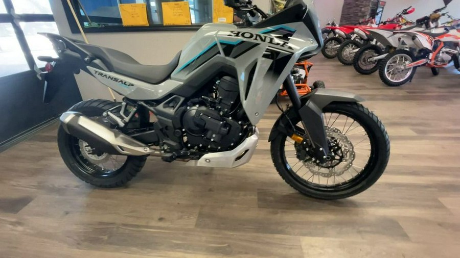 2026 Honda® Transalp E-Clutch
