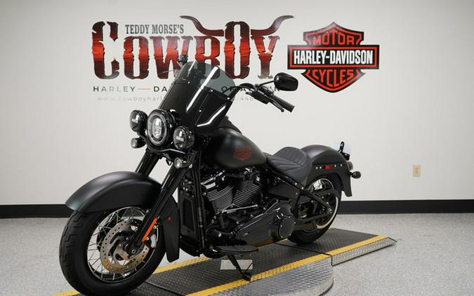 2026 Harley-Davidson Softail FLHD - Deadwood