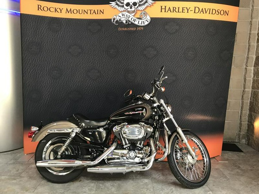 2005 Harley-Davidson® XL1200C - Sportster® 1200 Custom