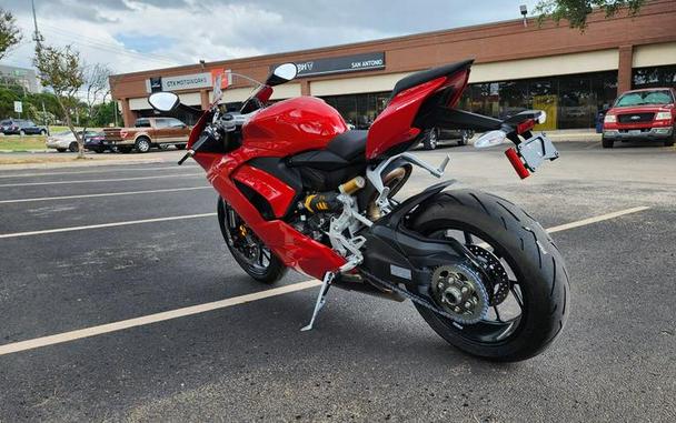 2024 Ducati Panigale V2 Red