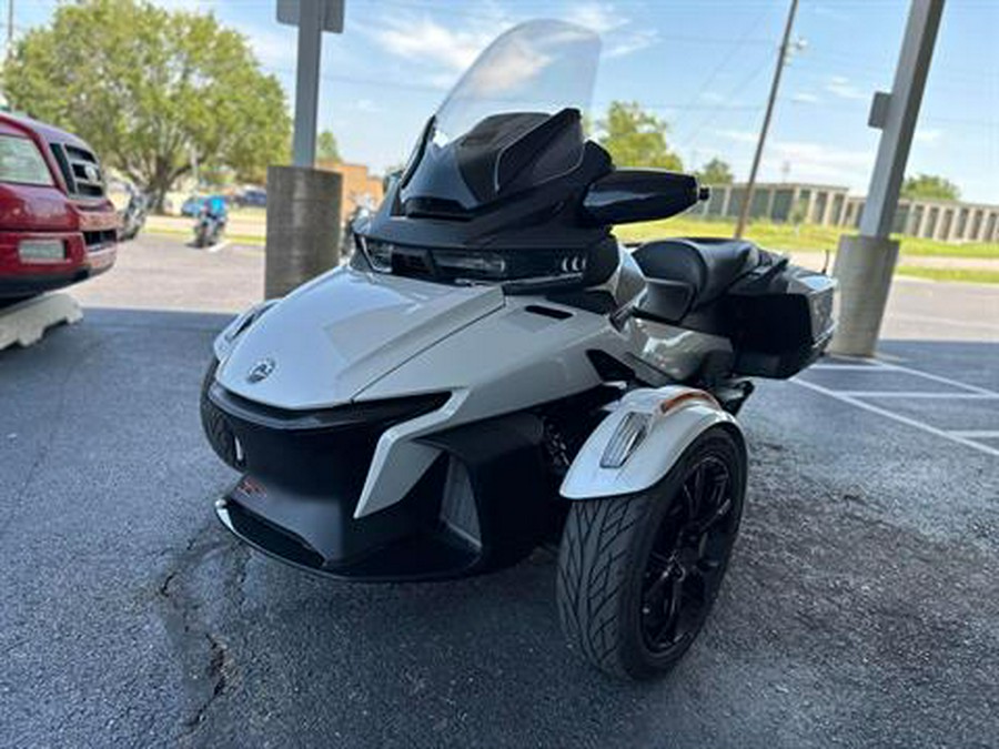 2021 Can-Am Spyder RT