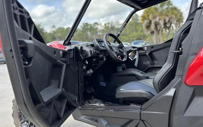 2025 Can-Am® Commander MAX XT 700